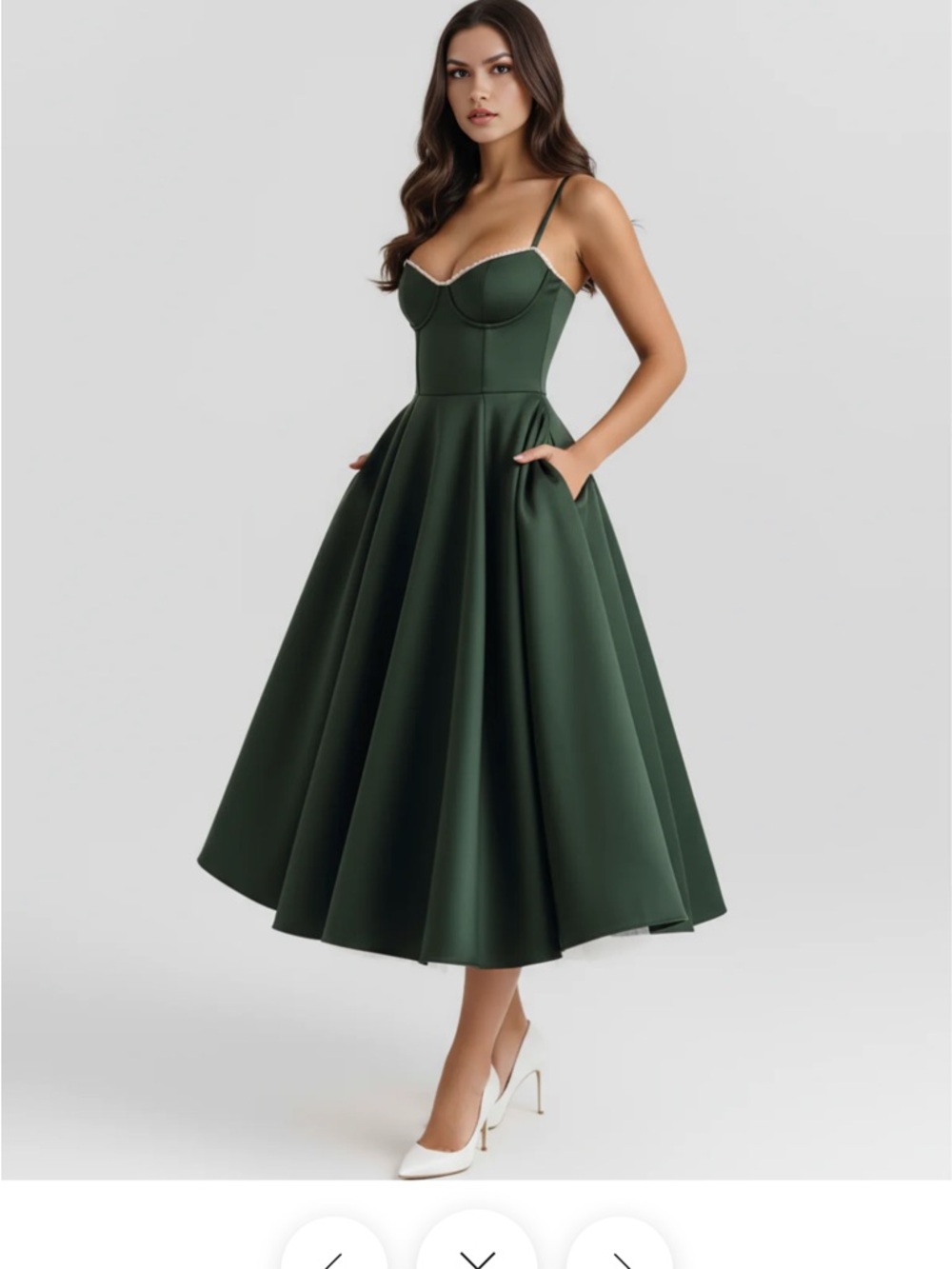 Almond Muse Selene Forest Green